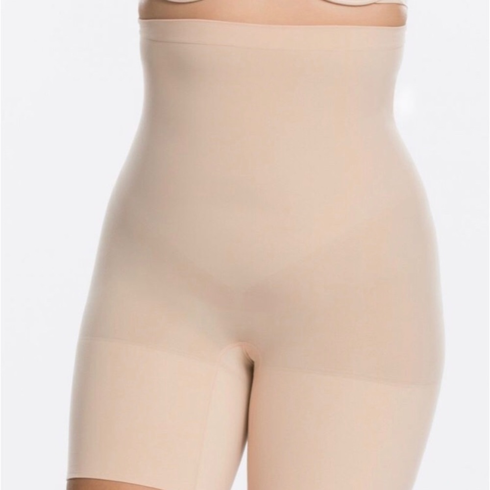 Spanx Higher Power Short